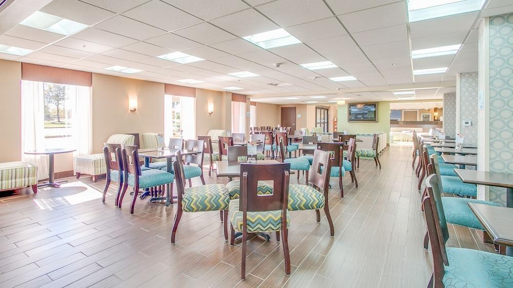 Holiday Inn Express Hotel & Suites Midlothian Turnpike By Ihg North Chesterfield Buitenkant foto