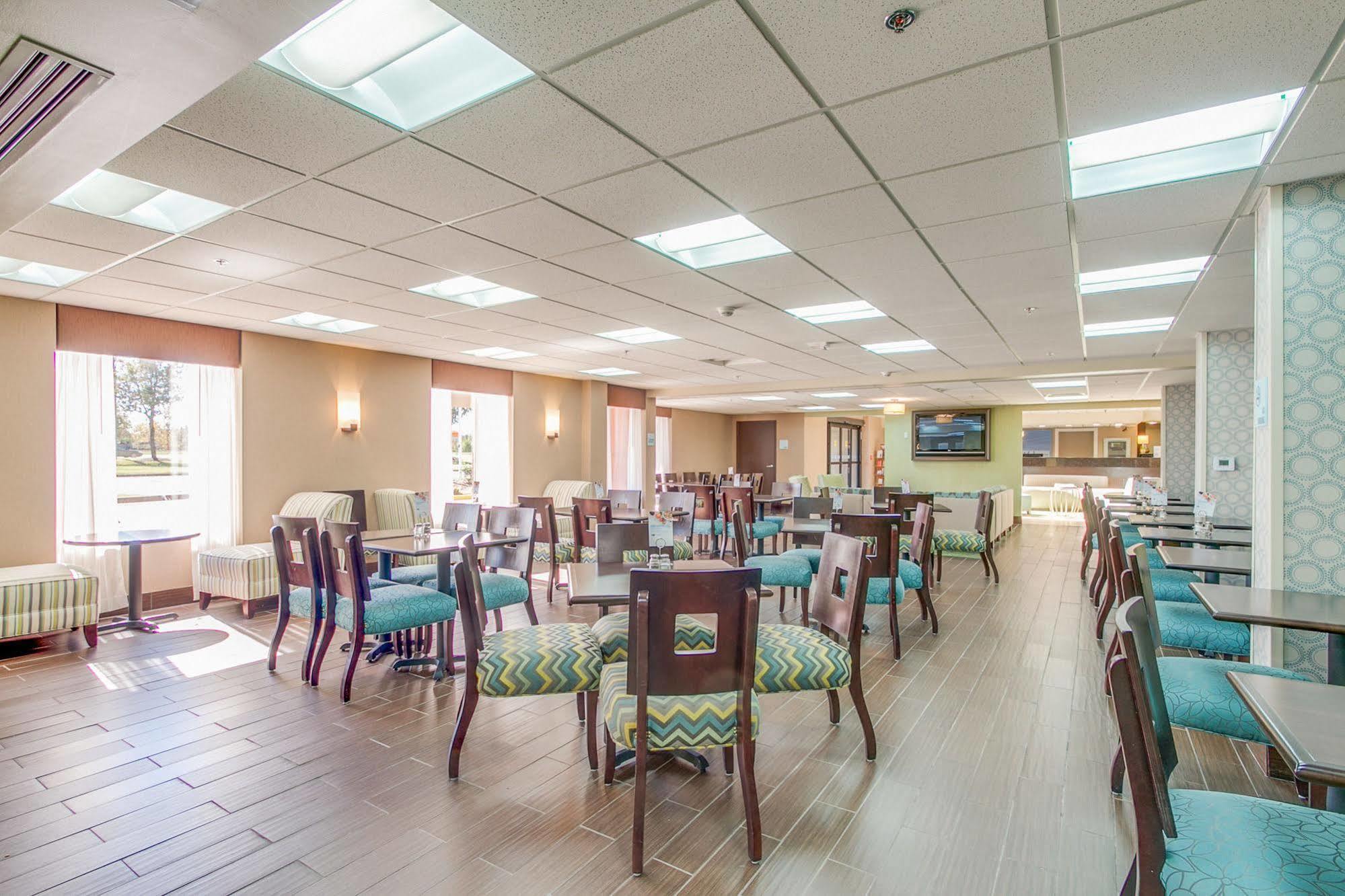 Holiday Inn Express Hotel & Suites Midlothian Turnpike By Ihg North Chesterfield Buitenkant foto