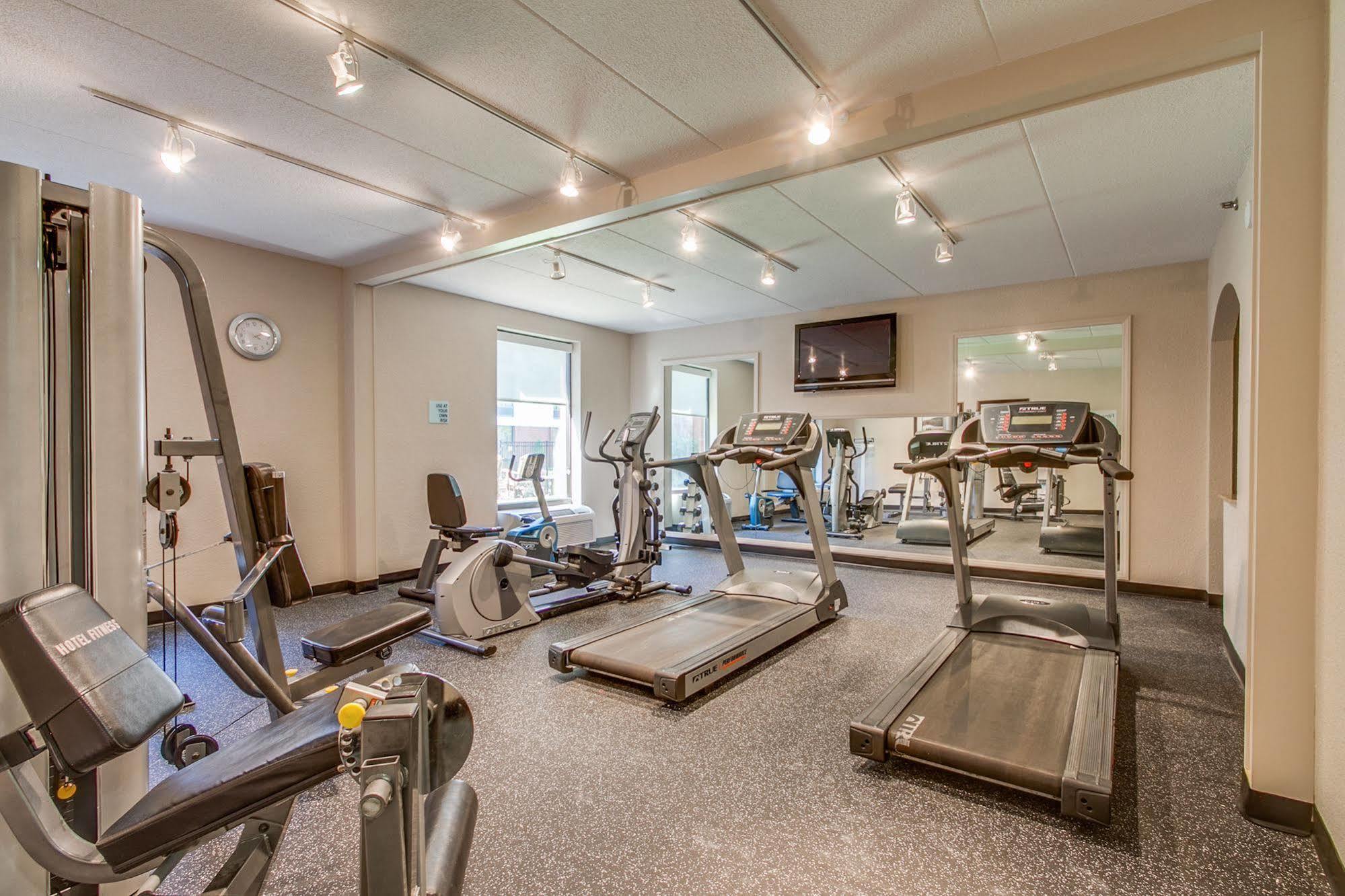 Holiday Inn Express Hotel & Suites Midlothian Turnpike By Ihg North Chesterfield Buitenkant foto