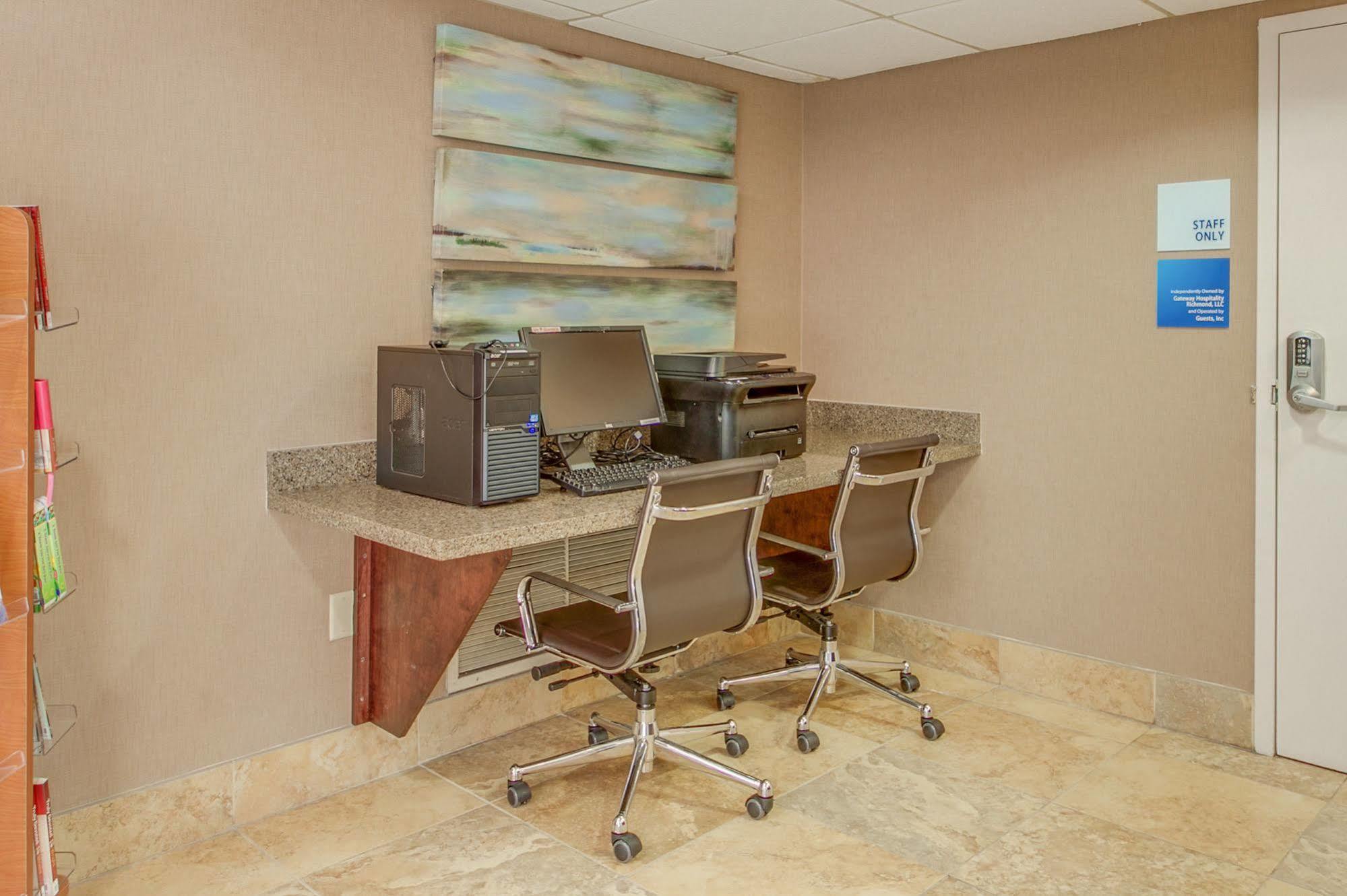 Holiday Inn Express Hotel & Suites Midlothian Turnpike By Ihg North Chesterfield Buitenkant foto